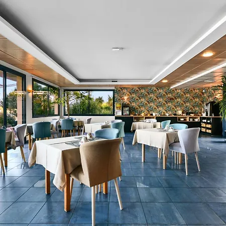 מלון Le Pavillon Bleu