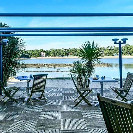Le Pavillon Bleu