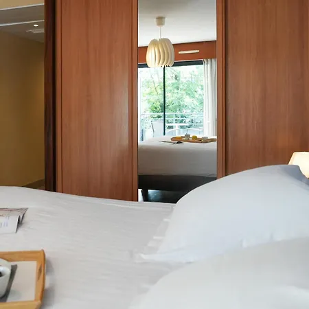 Hotel Le Pavillon Bleu