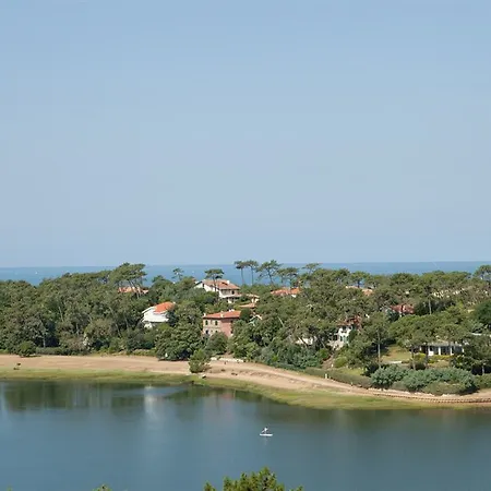 Le Pavillon Bleu סורטס הוסגור