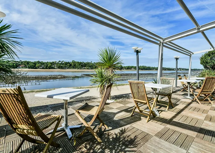 Le Pavillon Bleu Hotel 3*