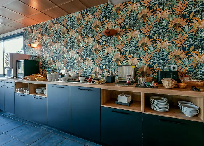 Hotel Le Pavillon Bleu