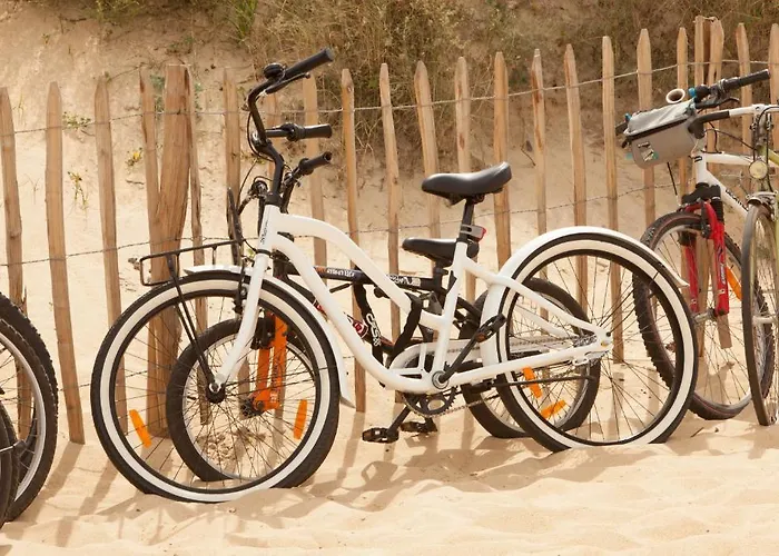 Hotel Le Pavillon Bleu